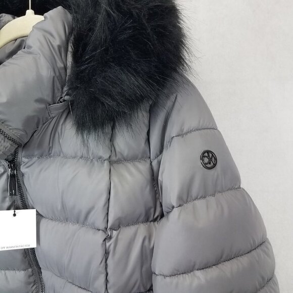 NEW Calvin Klein Size M Long Hooded Quilted Parka Winter Coat in Gray/Black NWT - Picture 4 of 14